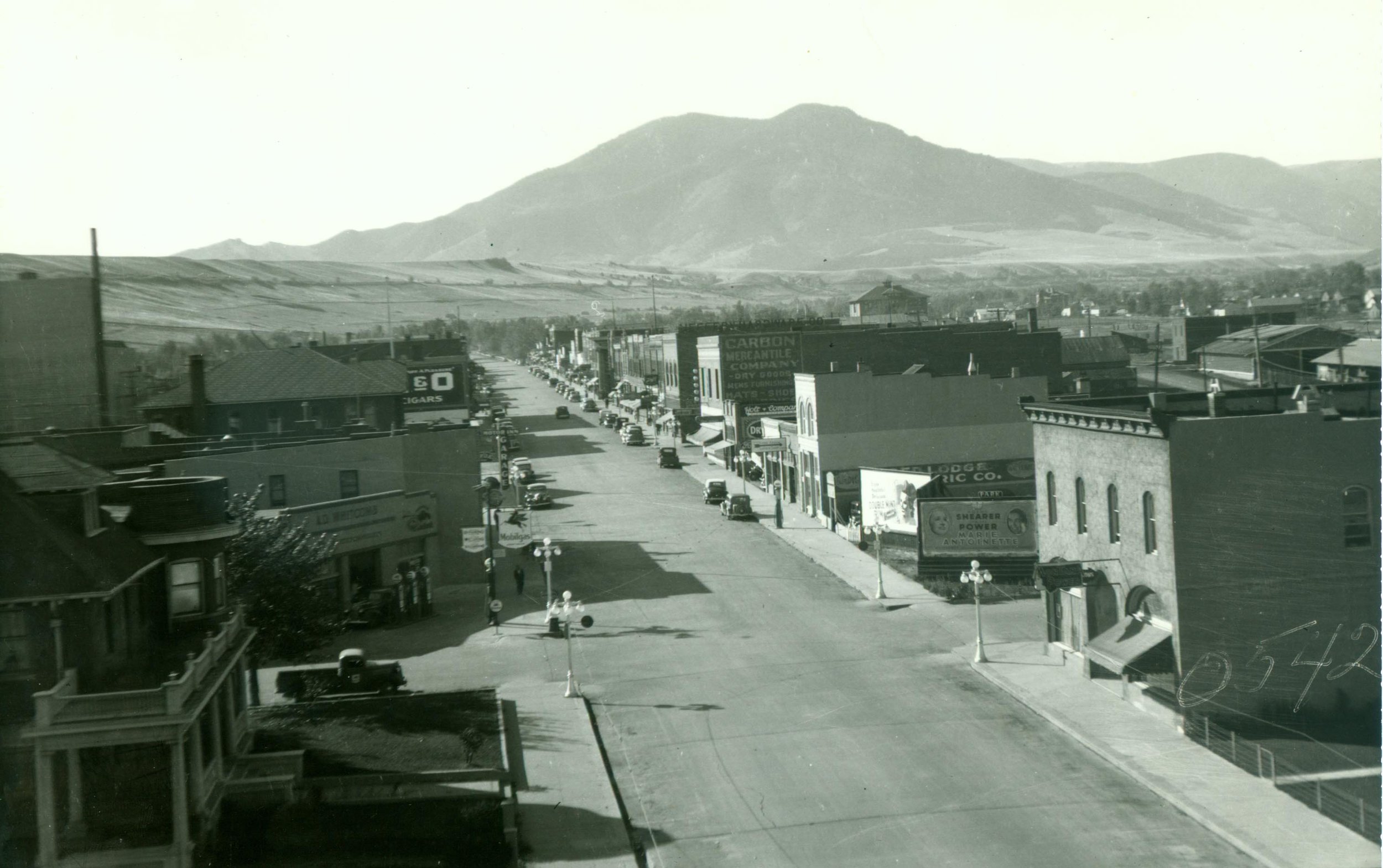 downtown rl 1930's.jpg