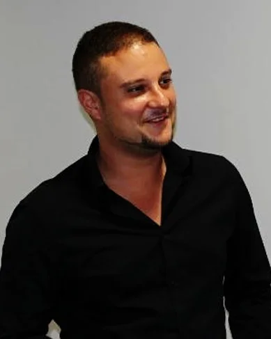 peter-beckett.jpg