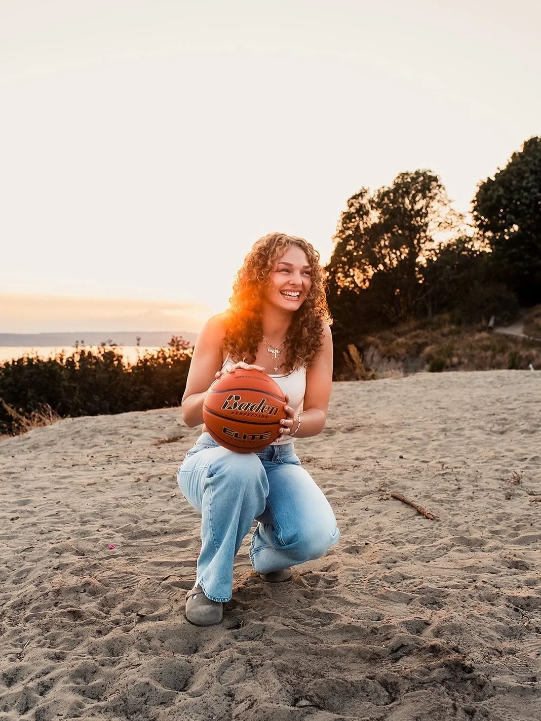 One of the highest compliments as a photographer is when a family comes back for more! Swipe to see my senior from tonight and her sister I had the privilege of capturing 2 years ago!