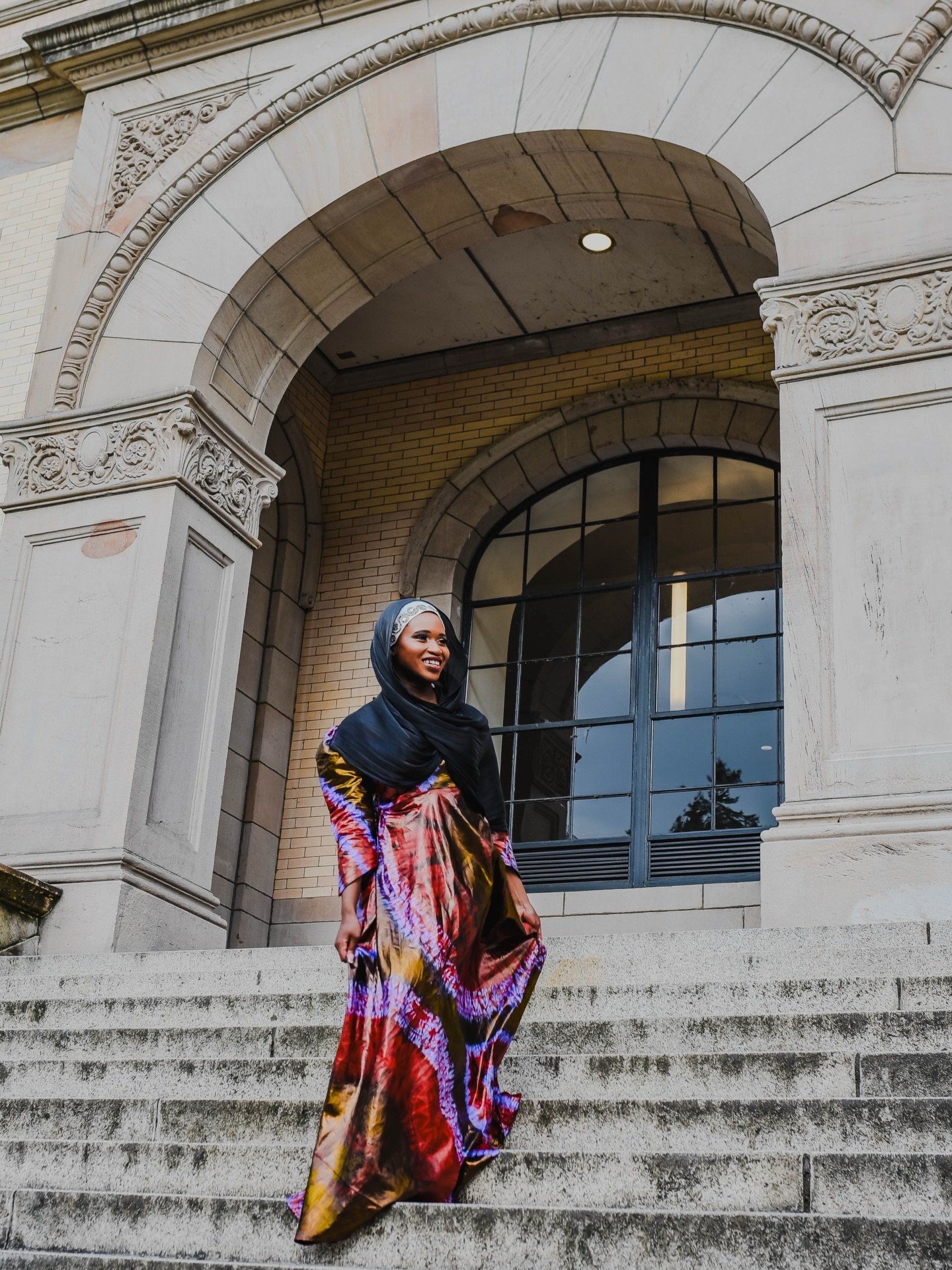 Absolute goddess. Gorgeous UW grad in the 🌸
