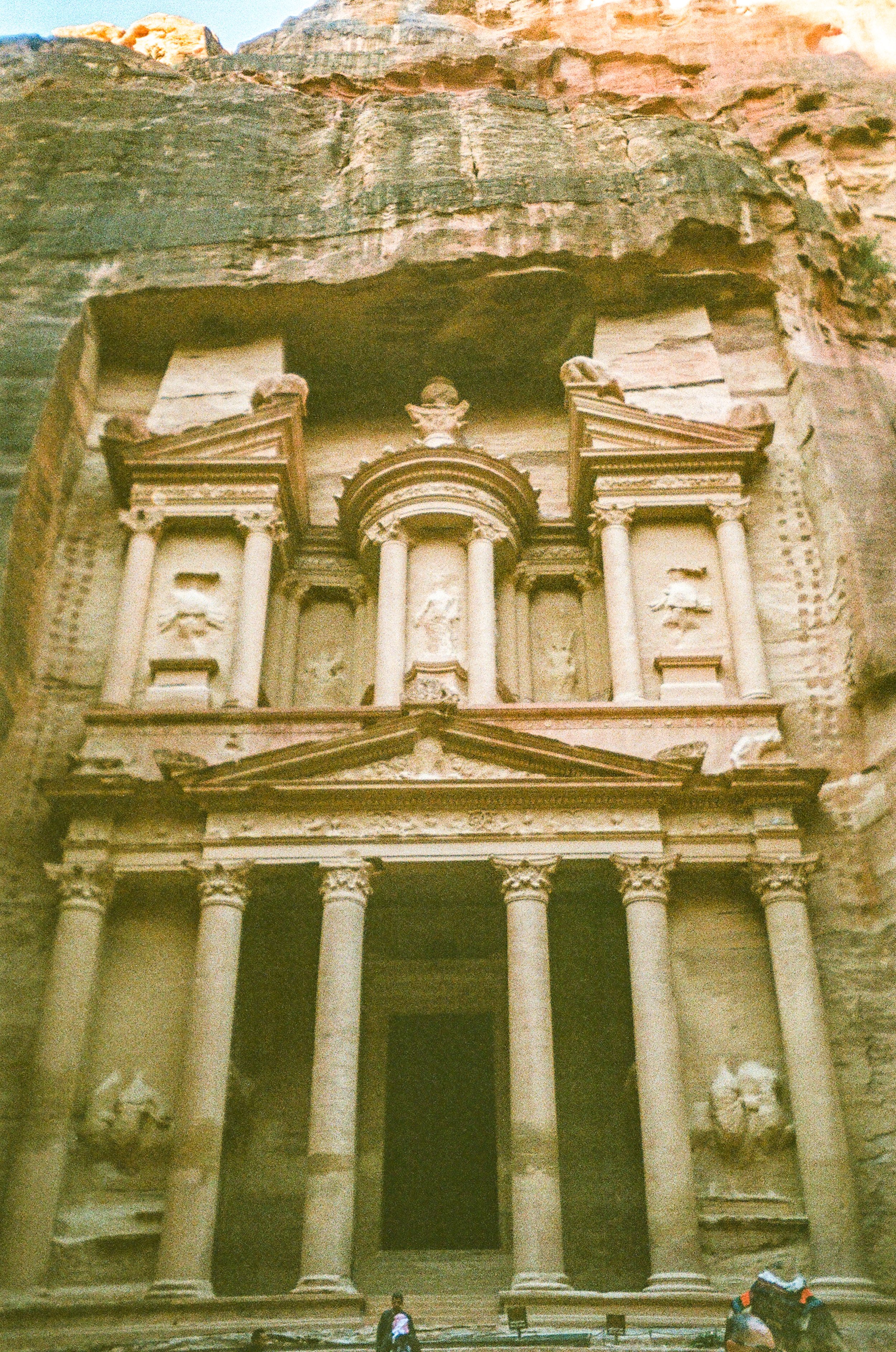 al-khazneh, petra, jordan.