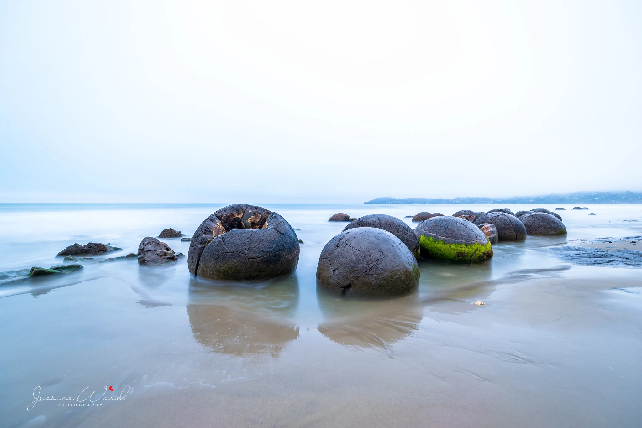 Moeraki Boulders