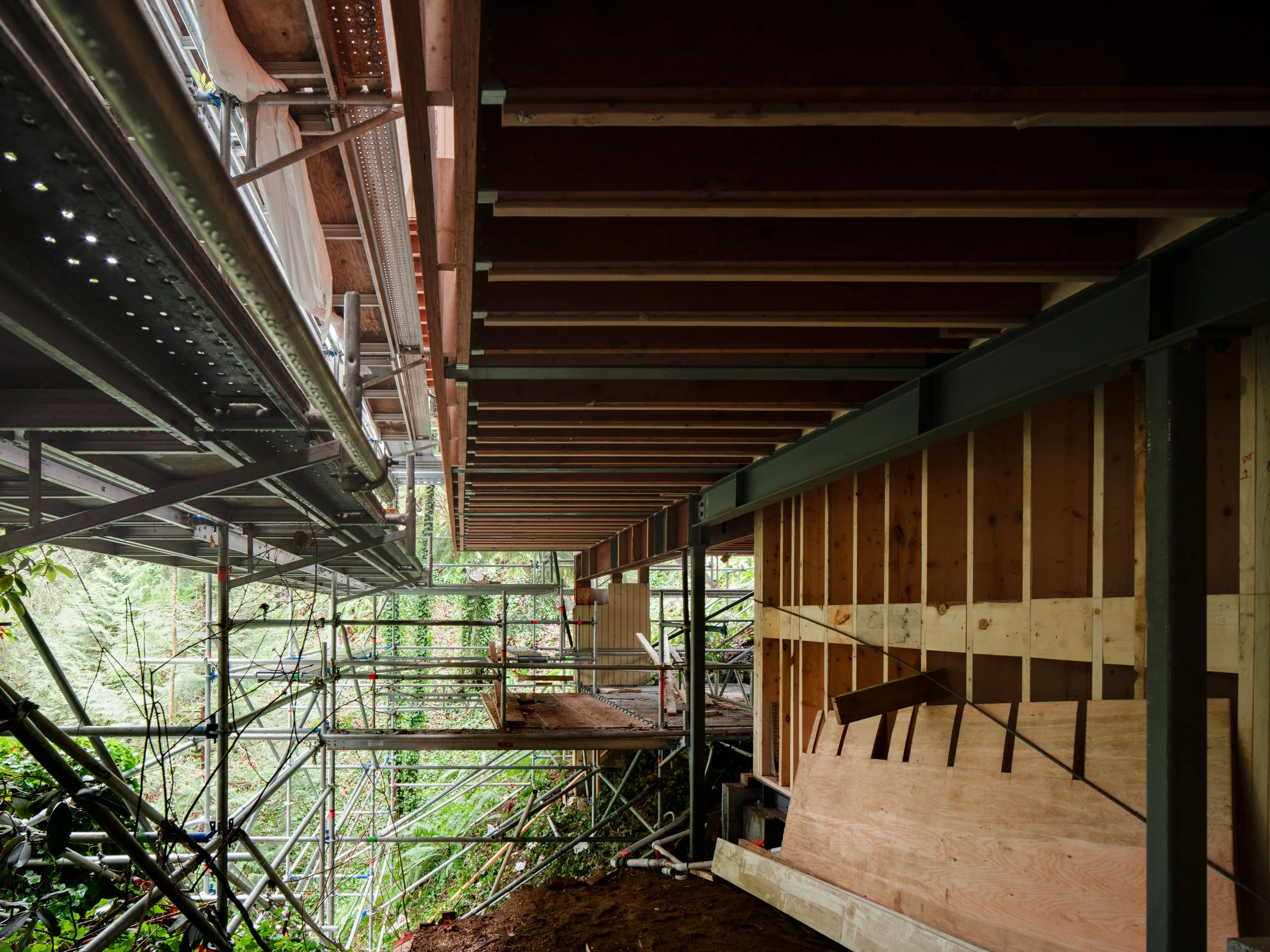 LAP0619_RavineHouseProcess_0121-Screen.jpg