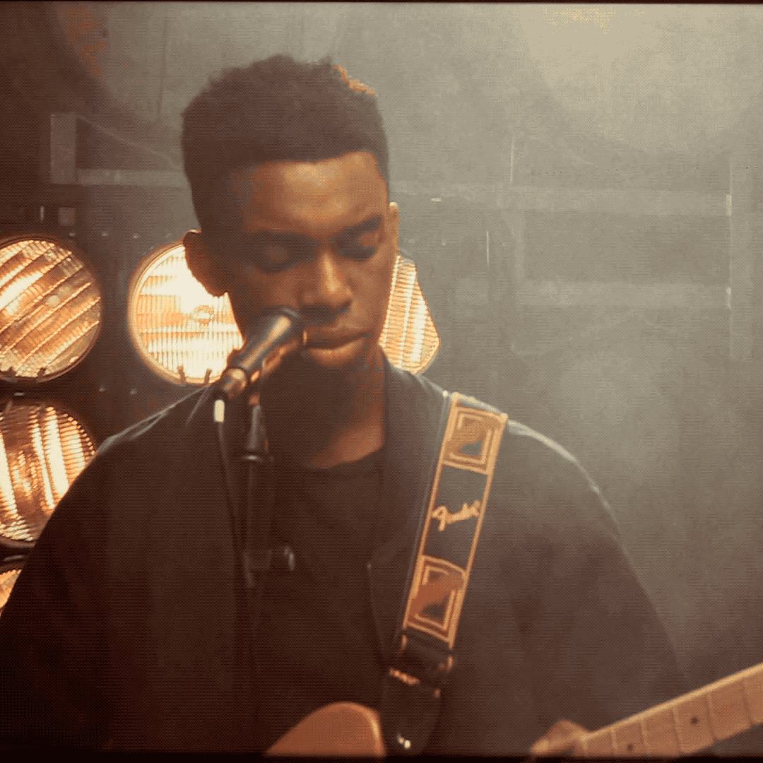 BRI19A_20191211_ STEVAN_v01_PERFORMANCE.2019-12-17 11_58_27.gif