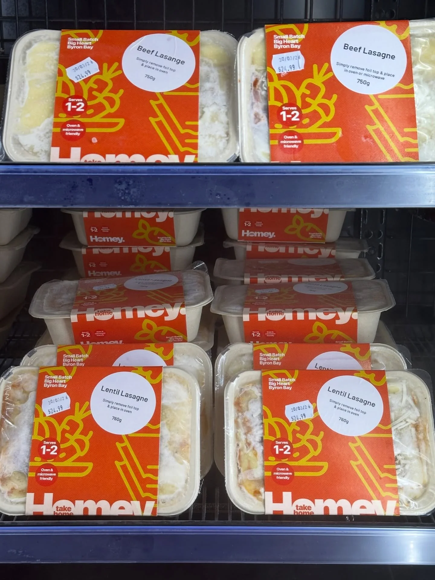 From fridge to fork. Swipe to see our take home lasagne once heated and ready to eat 🧑&zwj;🍳 Grab yours from 16 Banksia Drive or @baygrocer