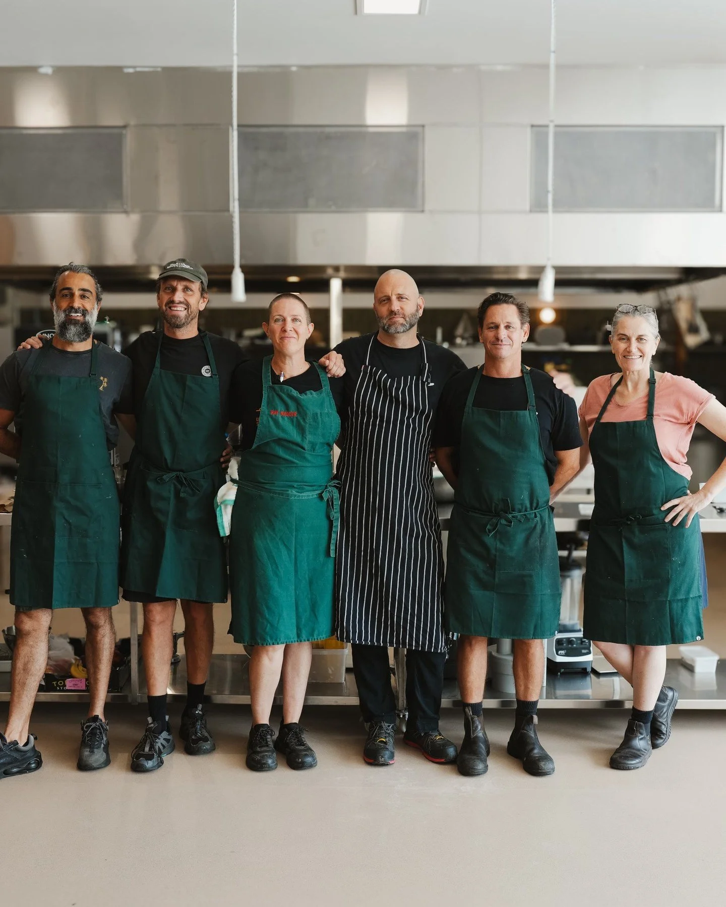 Our team of mighty chefs behind all the meals you take home.
ㅤ
Pop by 16 Banksia Drive and check out our open kitchen, where every Homey meal is made in small batches.