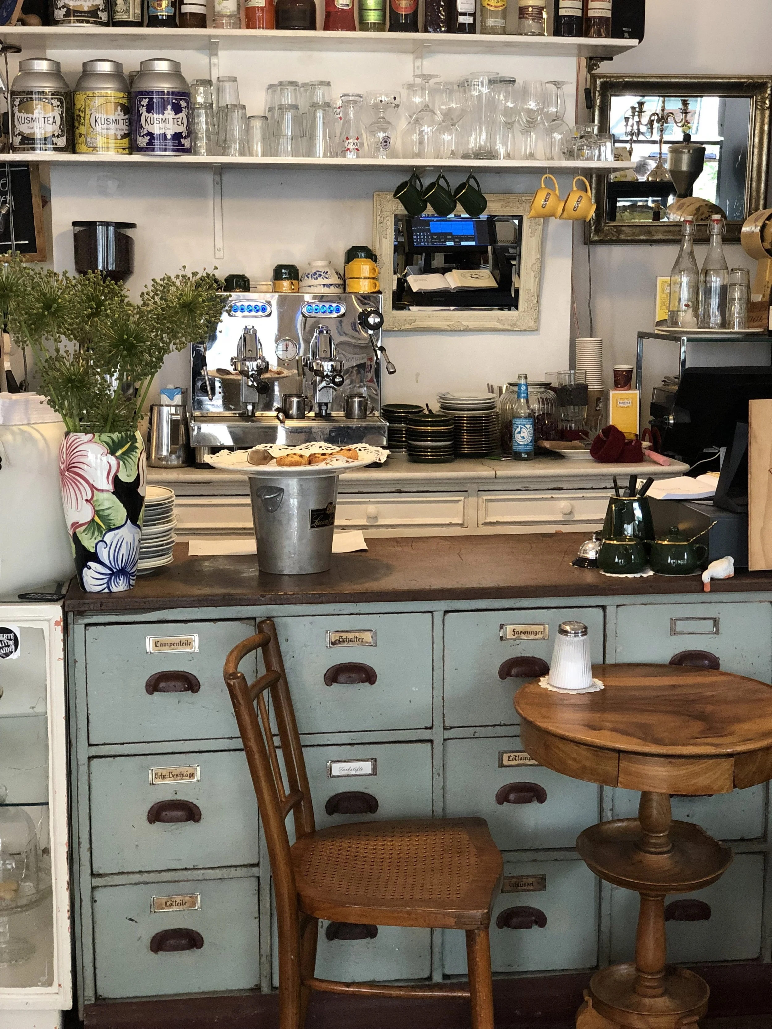 Cafe Du Port Die Cote D Azur St Paulis Leev