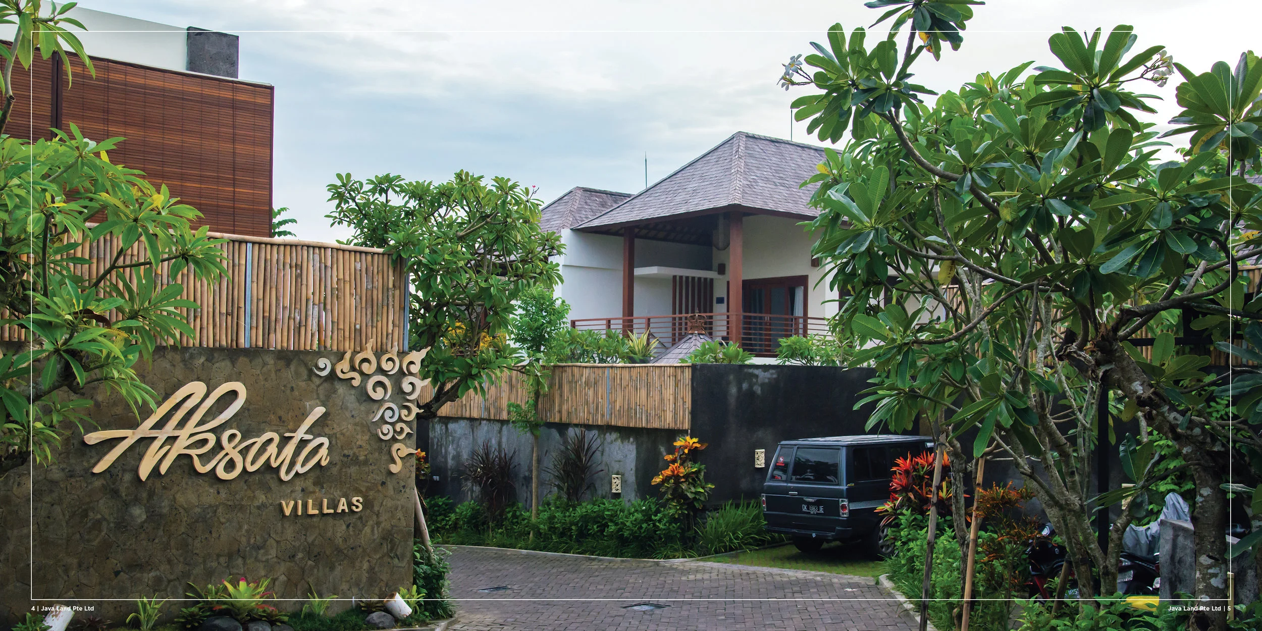 JavaLand Brochure4.jpg