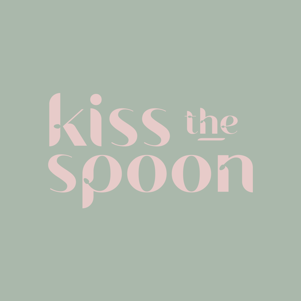 KISS-THE-SPOON.gif
