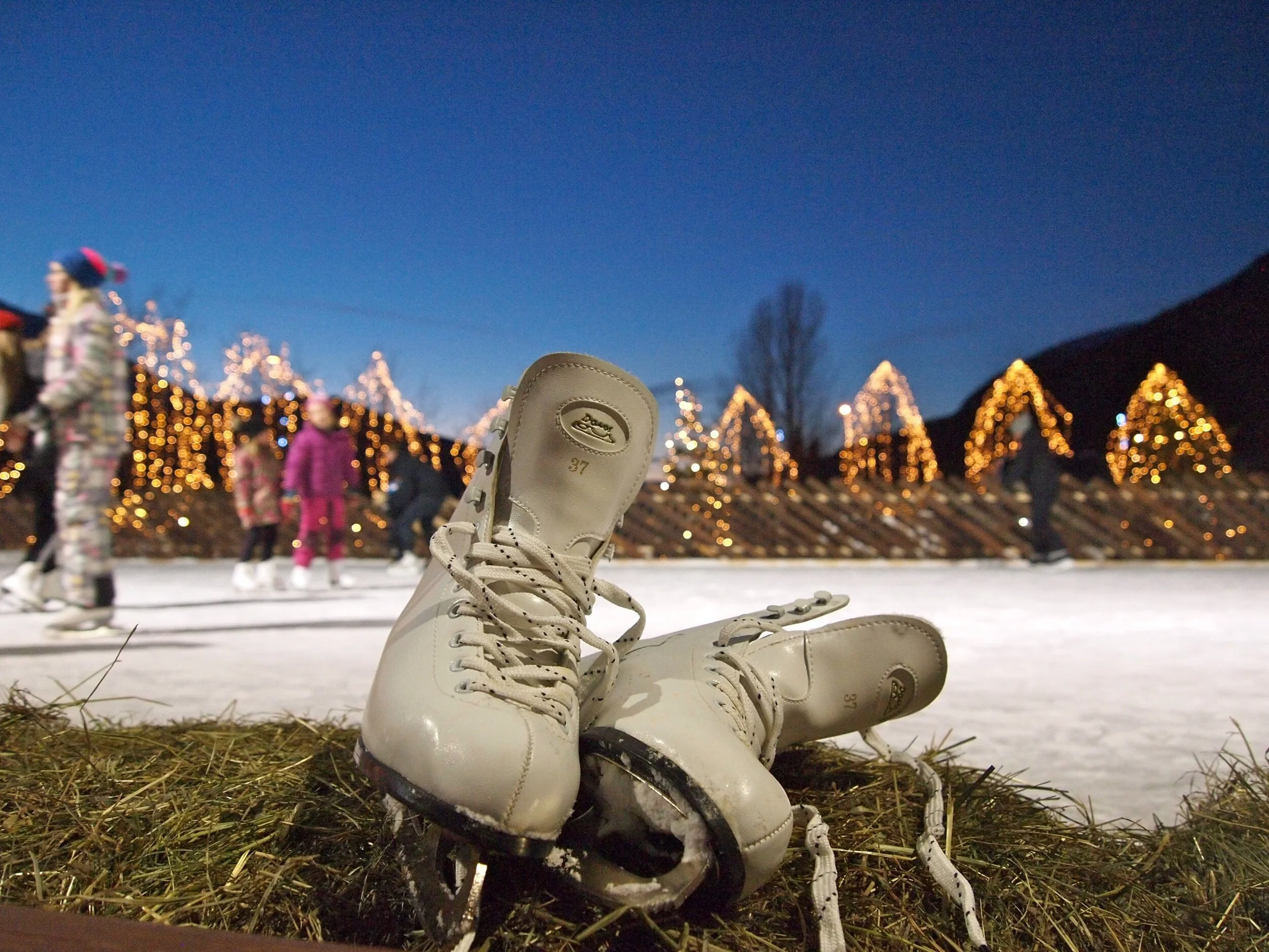 Loen Ice Rink