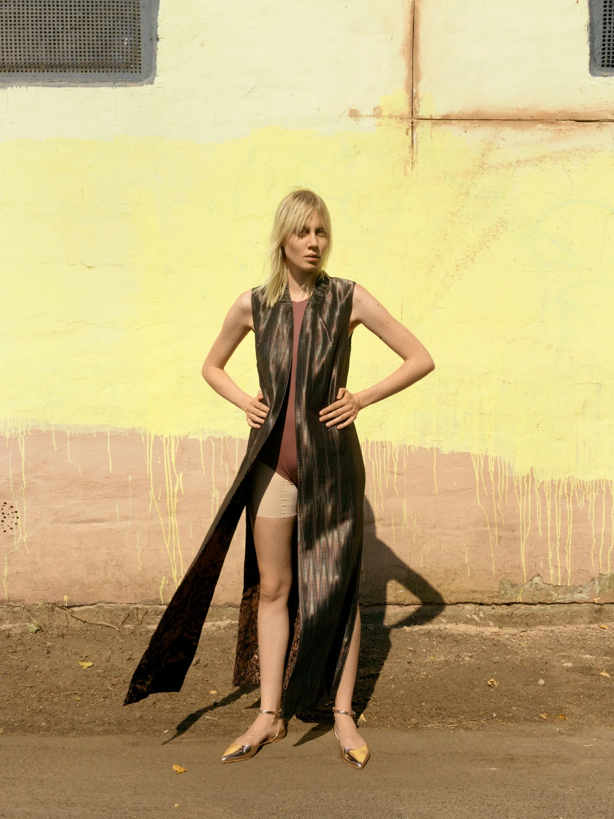 Fashion: Regina Weber Styling: Marie-Therese Haustein Model: Ste