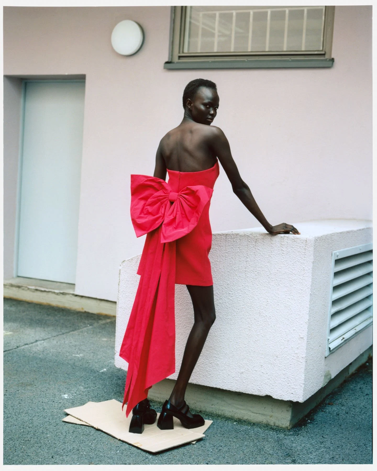 CAP74024 by Nina Raasch and Saskia Jung