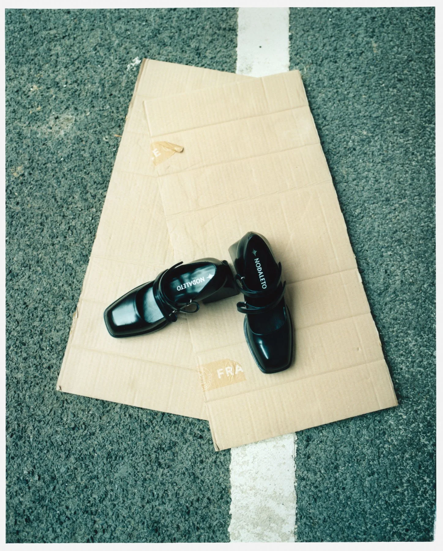 CAP74024 by Nina Raasch and Saskia Jung