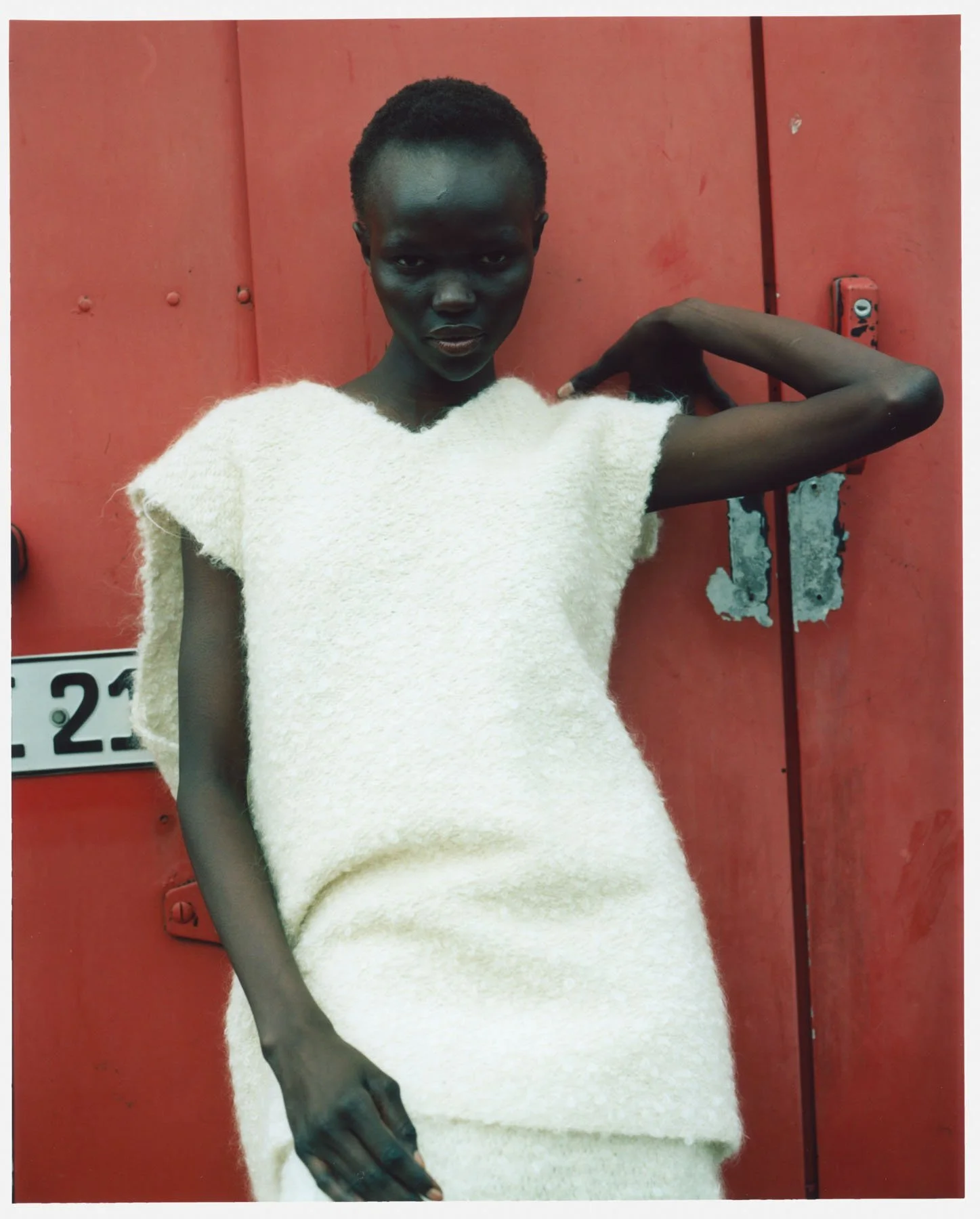 CAP74024 by Nina Raasch and Saskia Jung