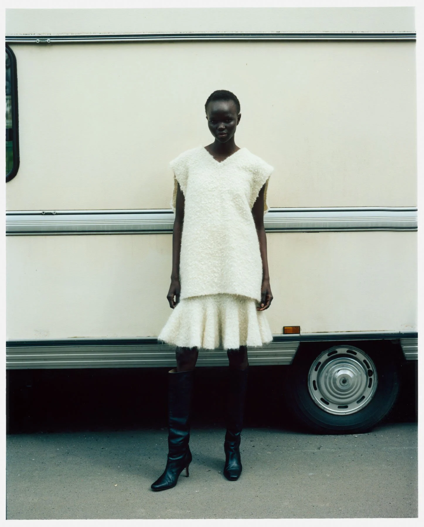 CAP74024 by Nina Raasch and Saskia Jung