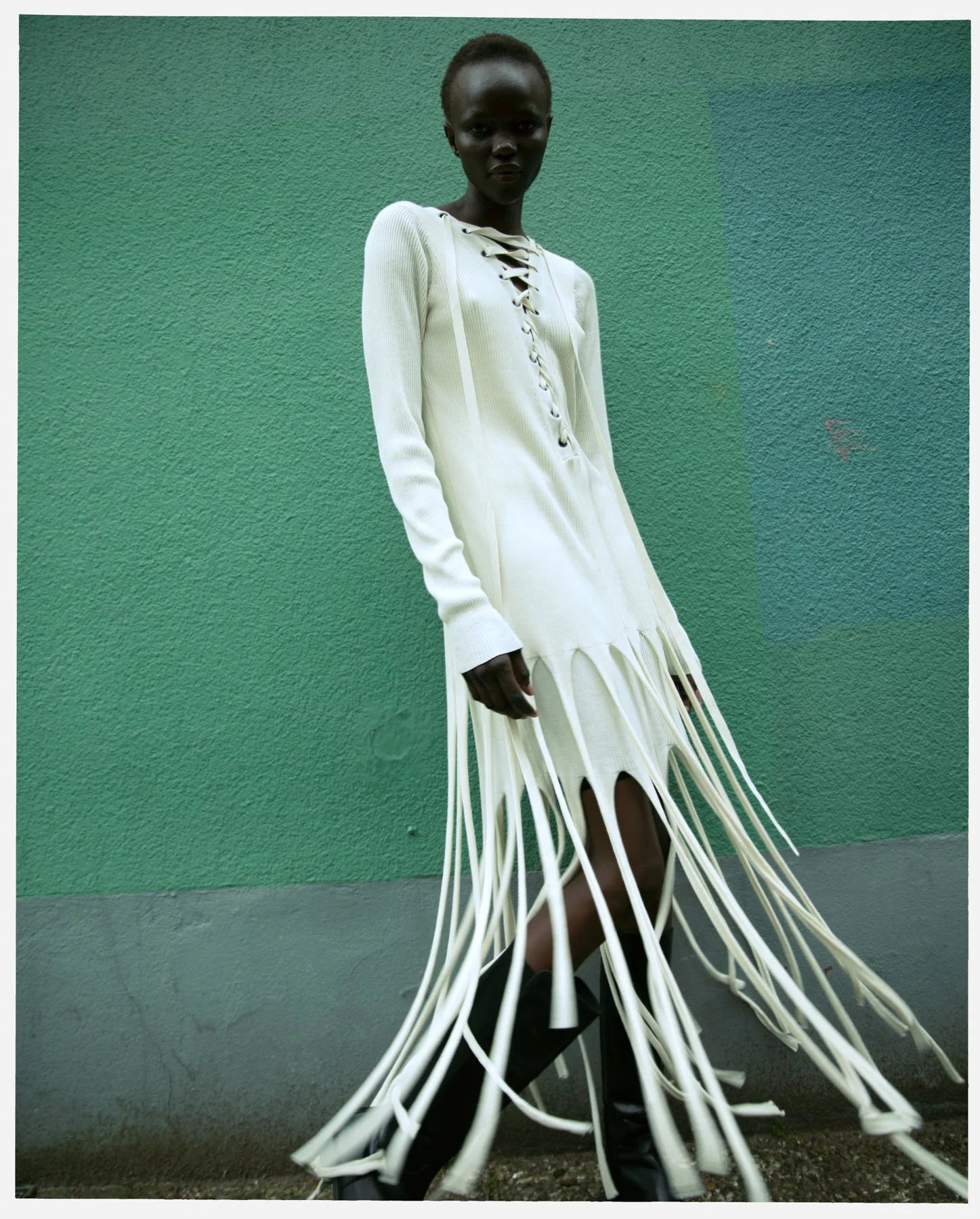 CAP74024 by Nina Raasch and Saskia Jung