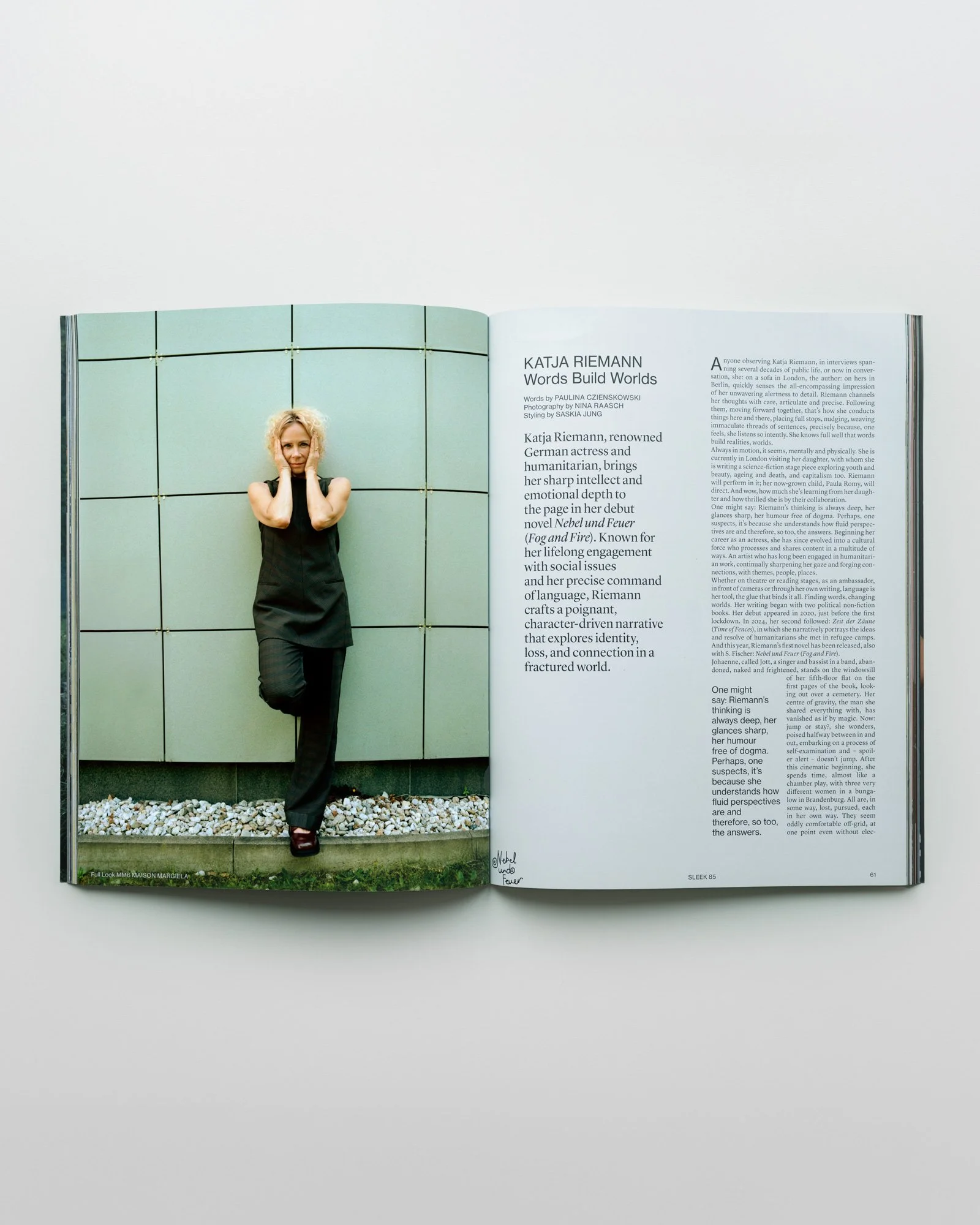 Katja-Riemann-Sleek-Magazine_abfotografiert.jpg