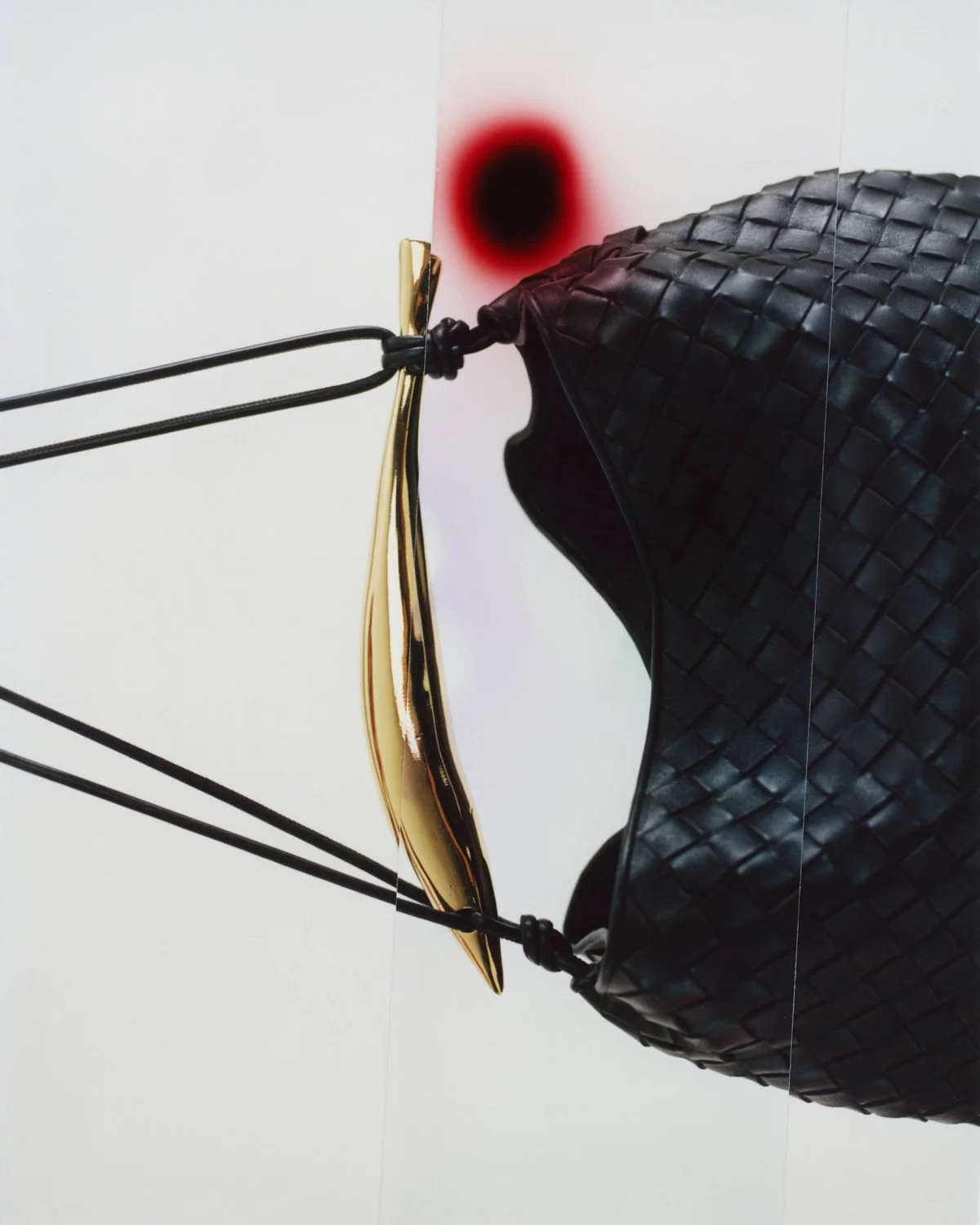 Present-Space_Bottega-Veneta_Nina-Raasch_14_sRGB_1800px.jpg