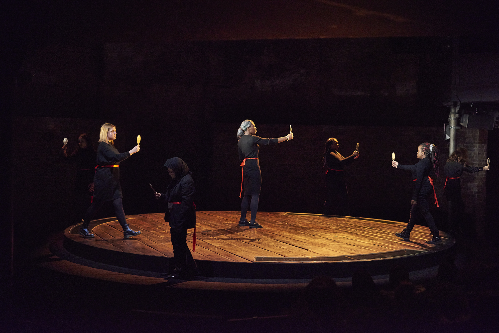 170112_Almeida_SchoolsPerfomance_MaryStuart-2-0402.jpg