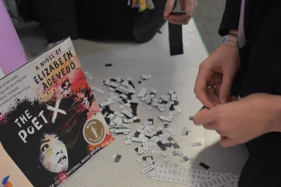 ✨📚 Our brilliant librarian has sprinkled some poetry magic around the library for National Poetry Day! Students had a blast checking out the display and even tried their hand at creating their own one-line rhymes. 🎤✍️💡

#NationalPoetryDay