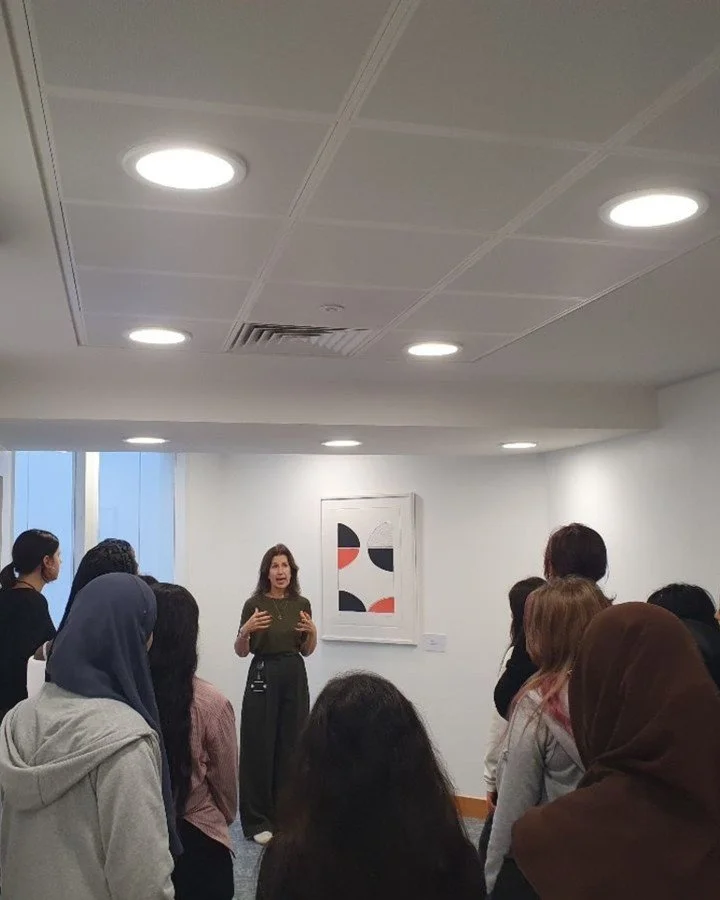 Our Sixth Form Art &amp; Photography students had an incredible trip to Linklaters! 🎨📸 They explored the firm&rsquo;s private art collection and learned how professional spaces select and display artwork.

They also joined a creative workshop with 