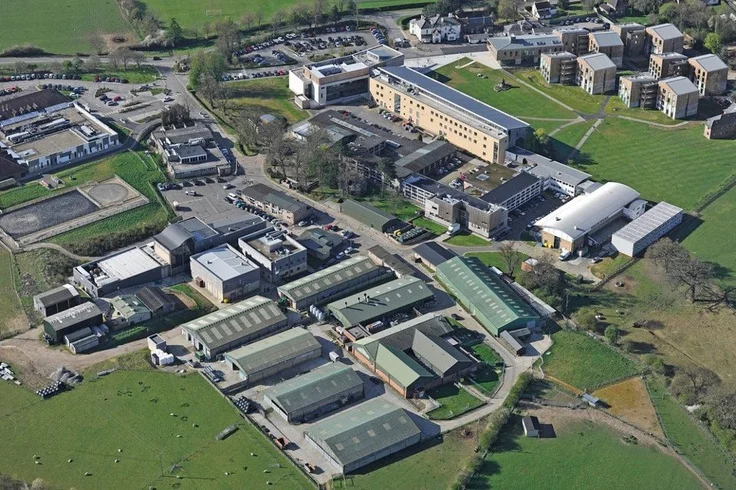 Islington Young People Discover - The Royal Veterinary College