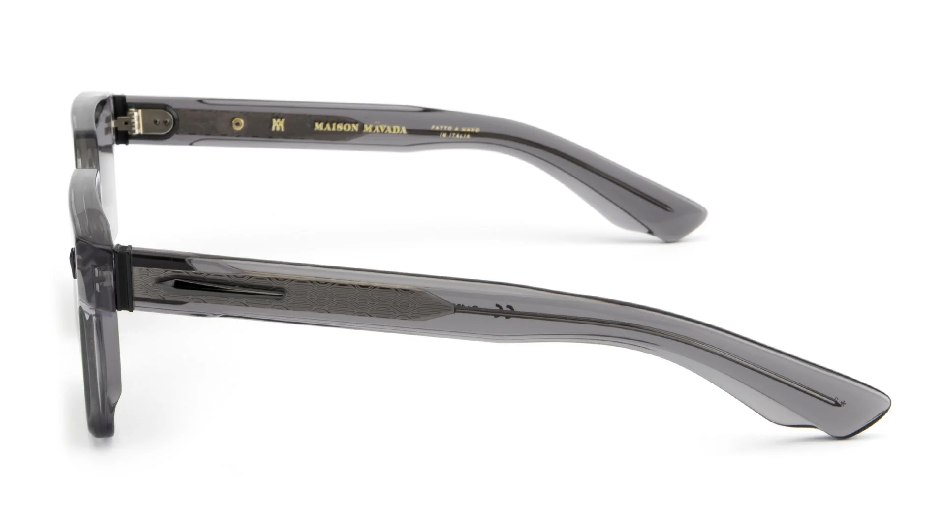   LUX 4 C.1882    Frame Colour:  Grey   Lens Colour:  Grey   Specifications:   Mazzucchelli acetate – 100% Italian and of natural origin Pins riveted to both the front piece and the temples 100% UV Protection   Size:  52-19-148 