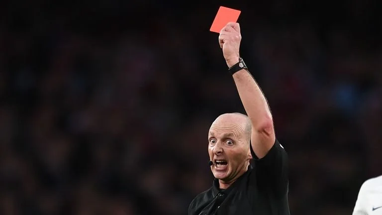 skynews-red-card-premier-league_5057715.jpg