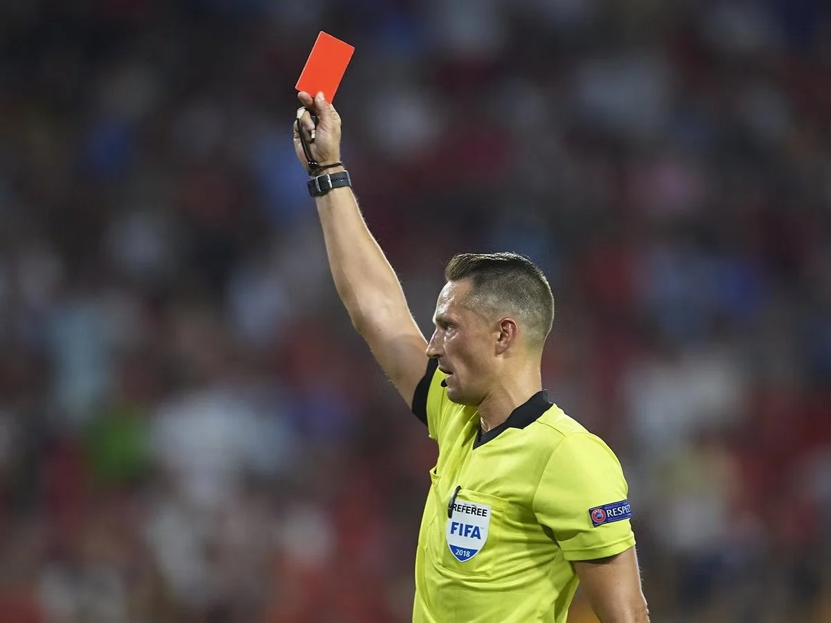 When to give a red or yellow card in football