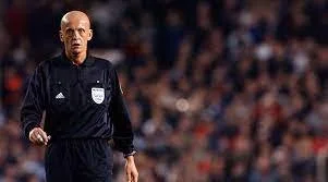 Top 10 Best Football Referees of All Time