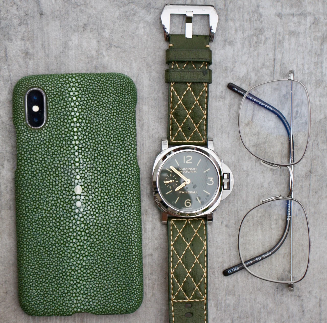 Diamond Patina Stitching on Olive Ostrich Strap for Paneari PAM911, Green Stingray Phone Case