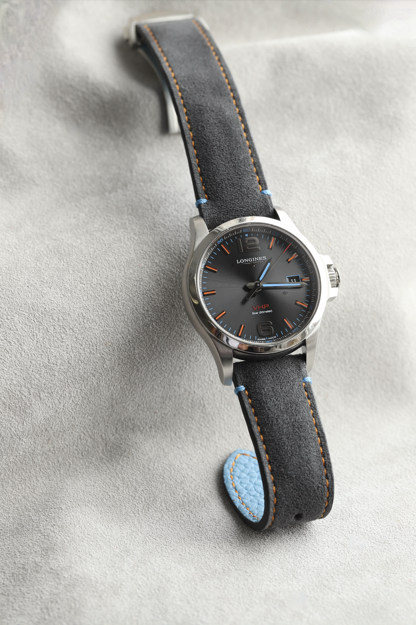 Dark grey alcantara