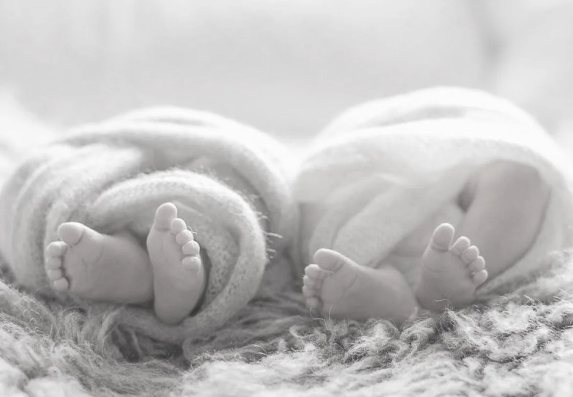 twin-toes.jpg