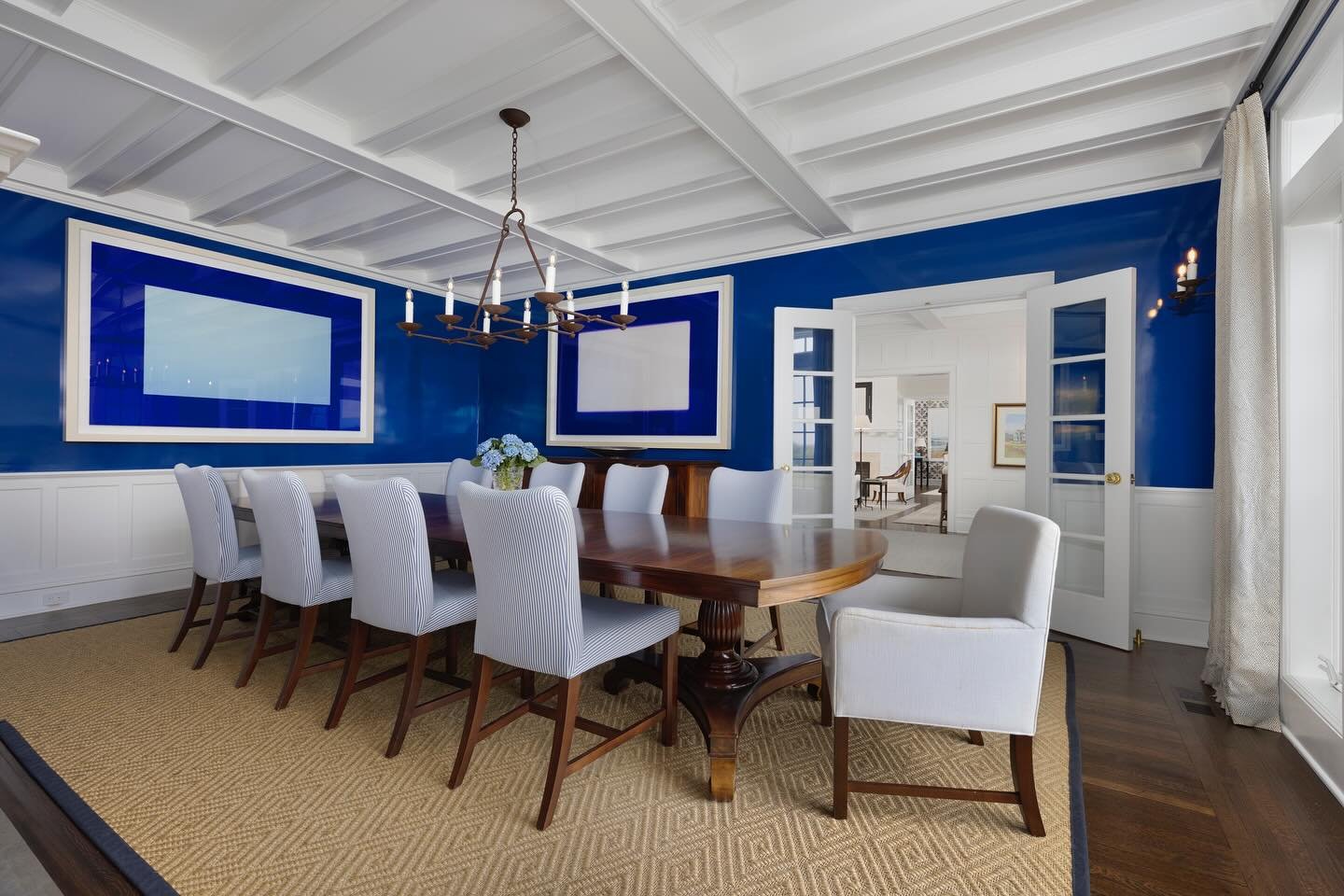 Somebody say summer blues? Not us! ⁠
Check out our favorite blue and whites at the Jersey shore!⁠
⁠
#Summerhouse #Beachhouse #Interiordesign #Interiors #Holiday #motdesigns  photos by @rachelkuzma.photo