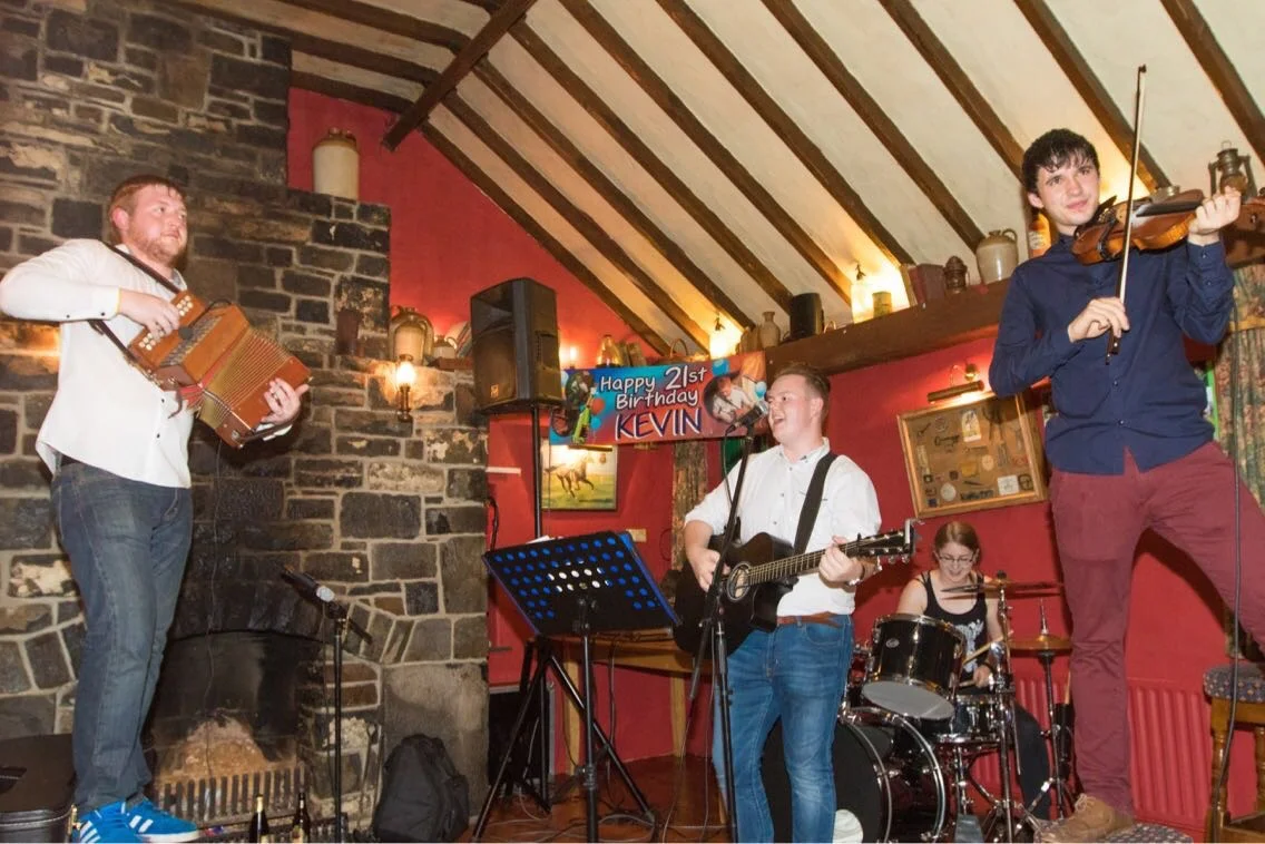 No Strings Attached Live