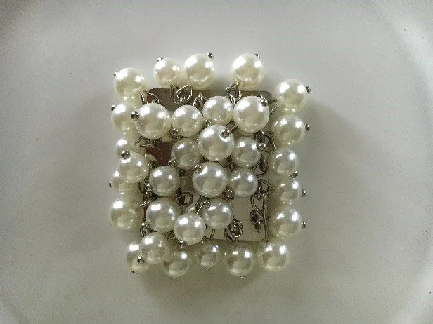 HW-Pearly Girly