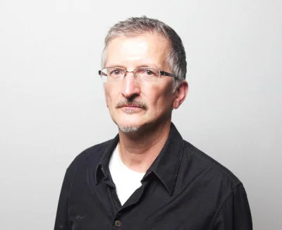 MP headshot small.jpg