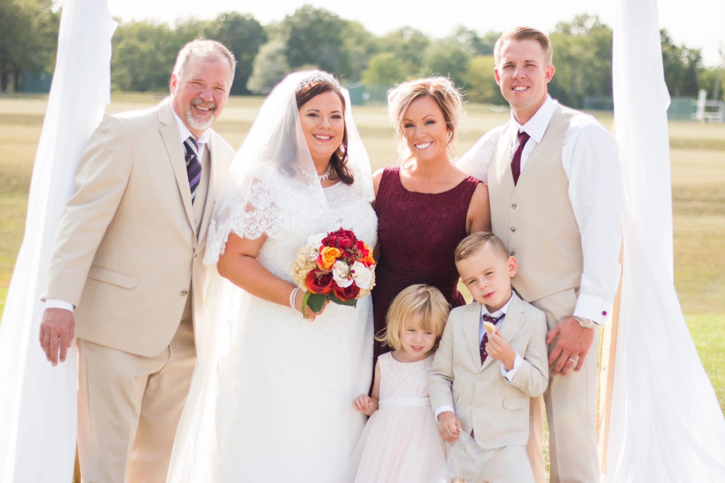 d_e_wedding_pre_post ceremony_reception-313.jpg