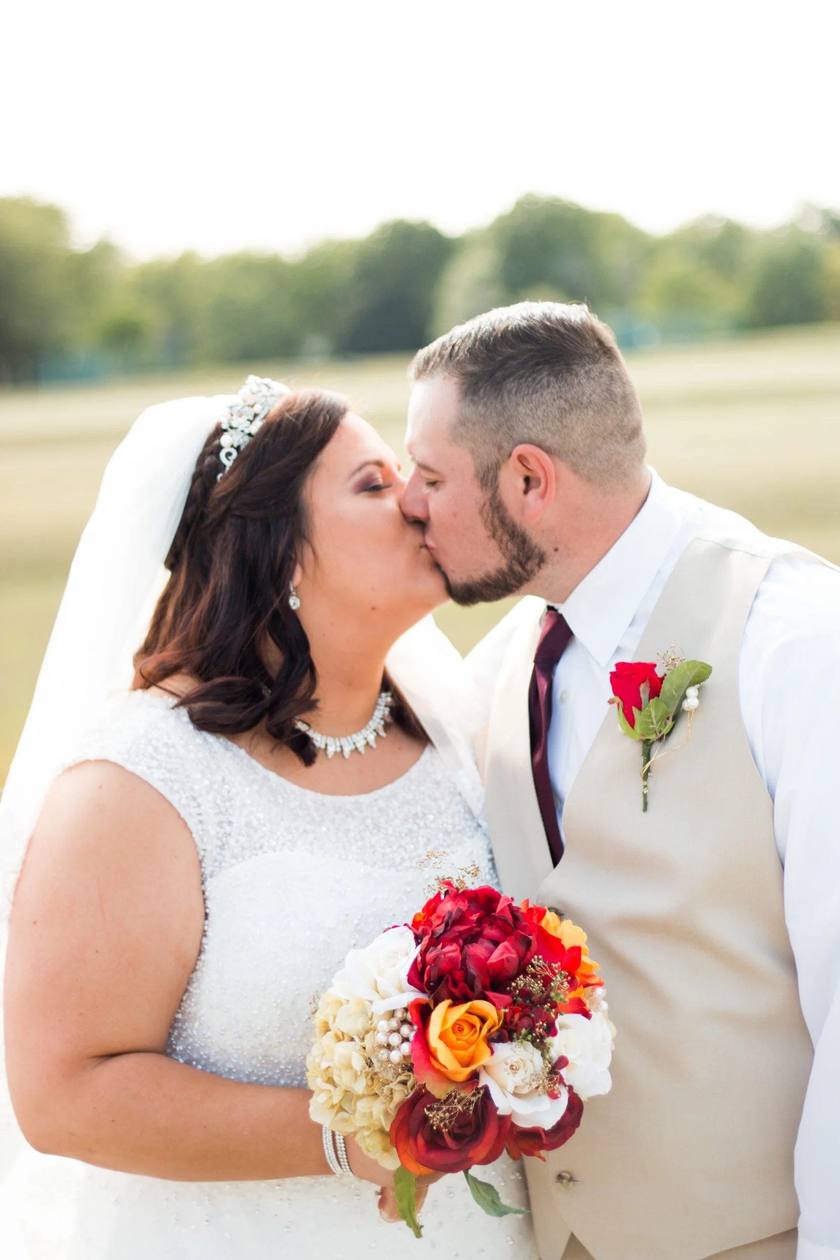 d_e_wedding_couple-4.jpg