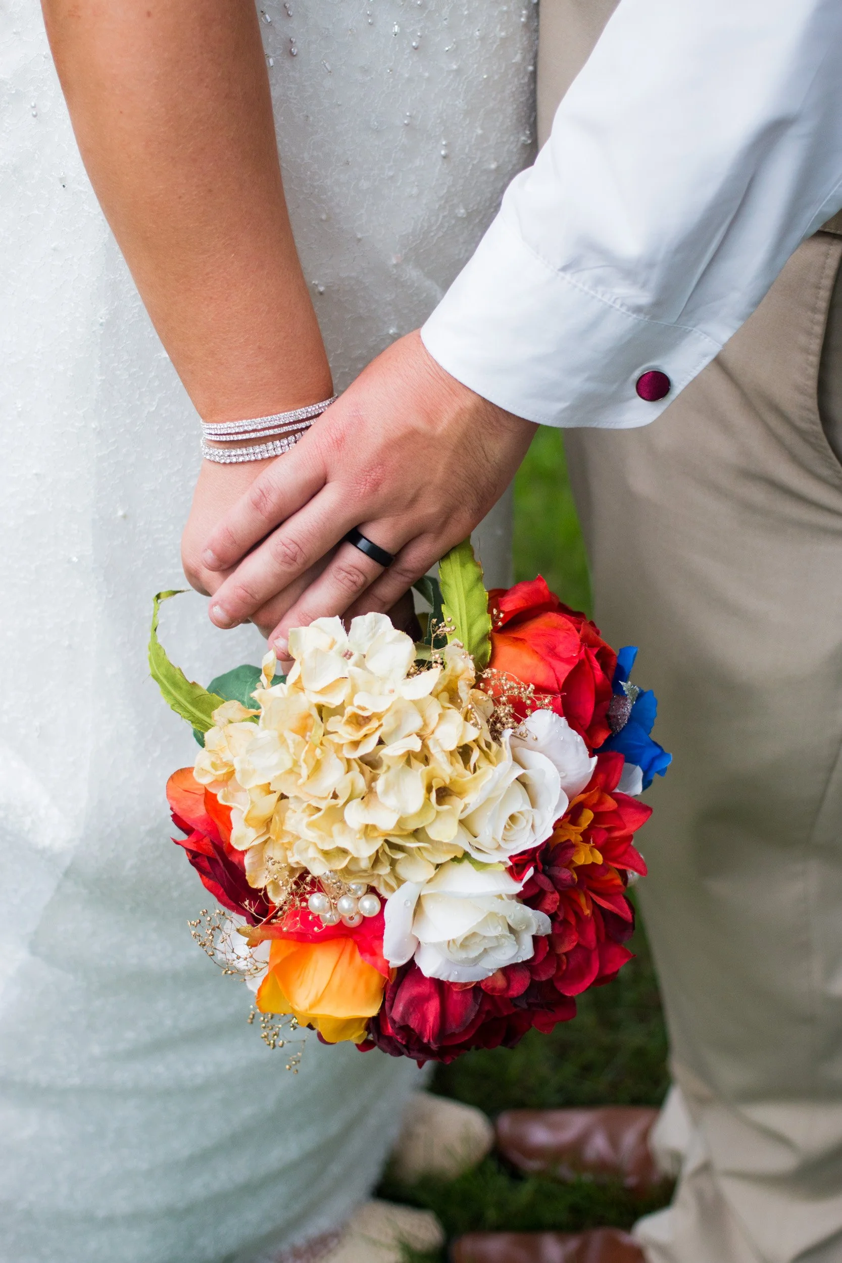 d_e_wedding_couple-159.jpg