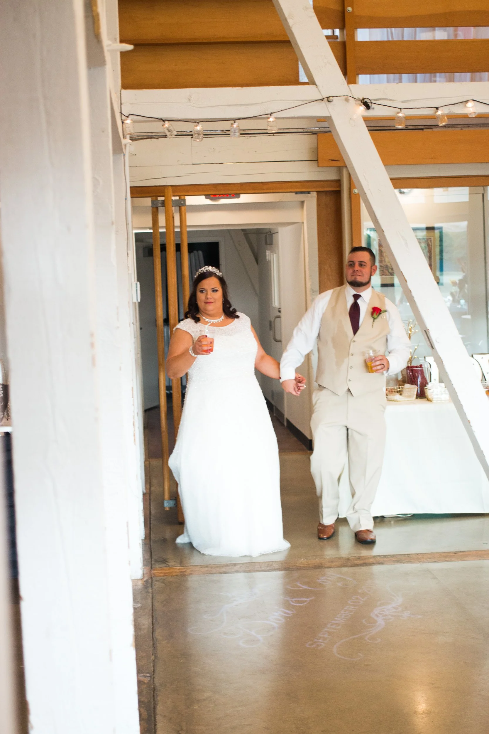 d_e_wedding_couple-164.jpg