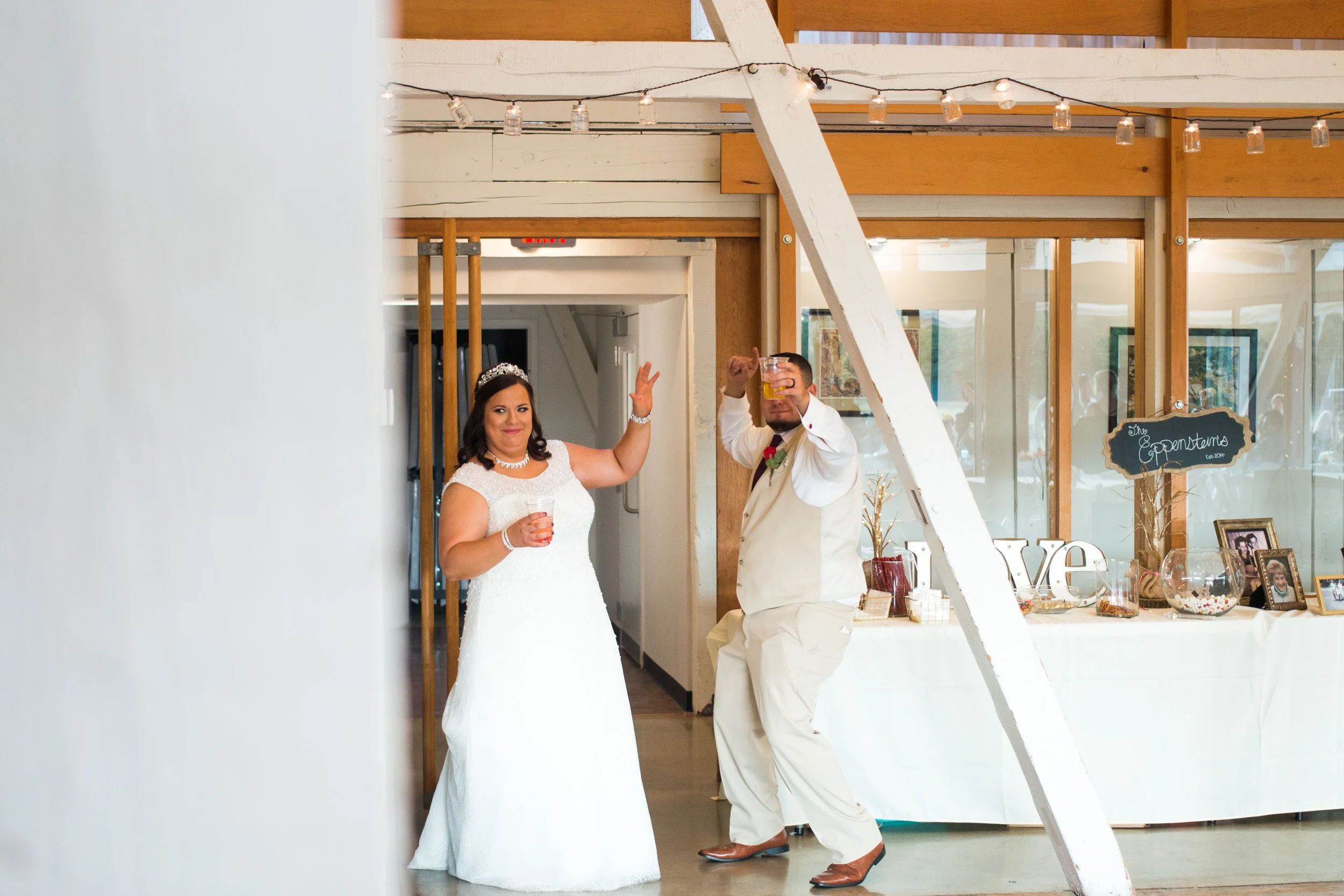 d_e_wedding_couple-168.jpg