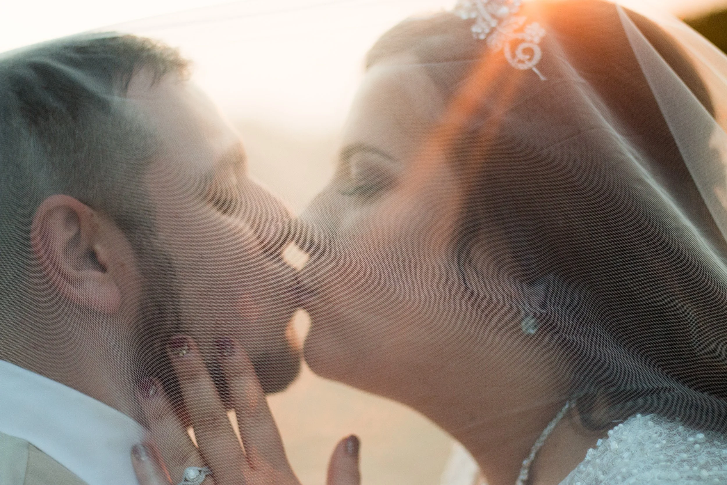 d_e_wedding_couple-196.jpg