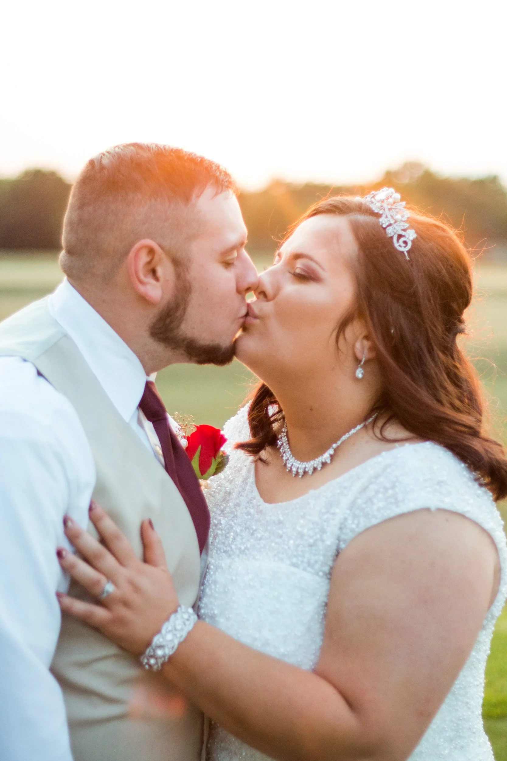 d_e_wedding_couple-205.jpg