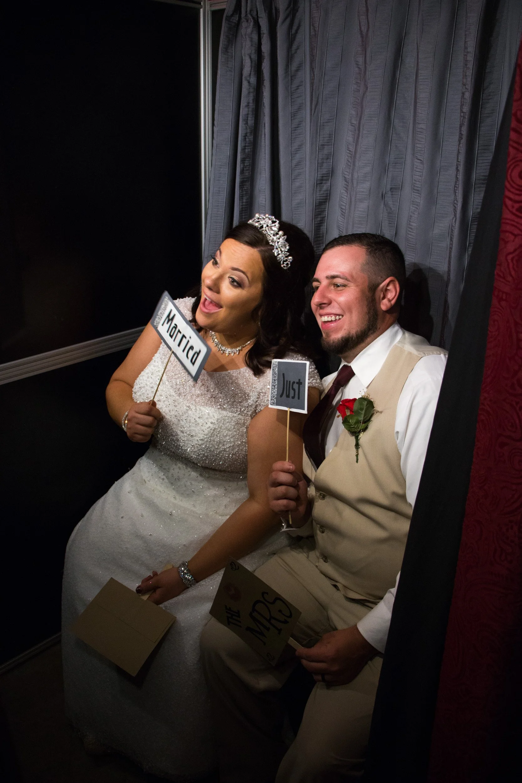 d_e_wedding_couple-296.jpg