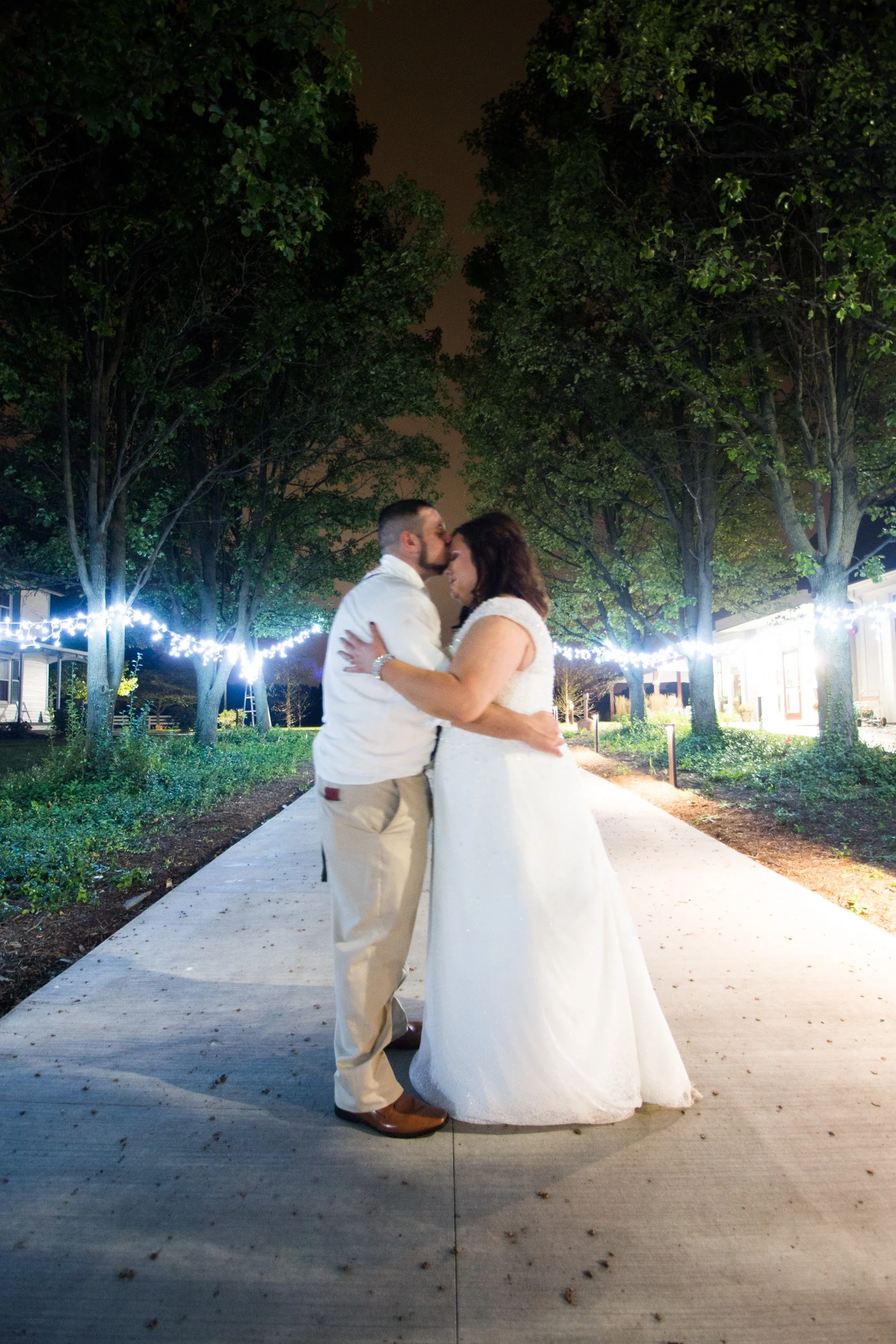 d_e_wedding_couple-316.jpg