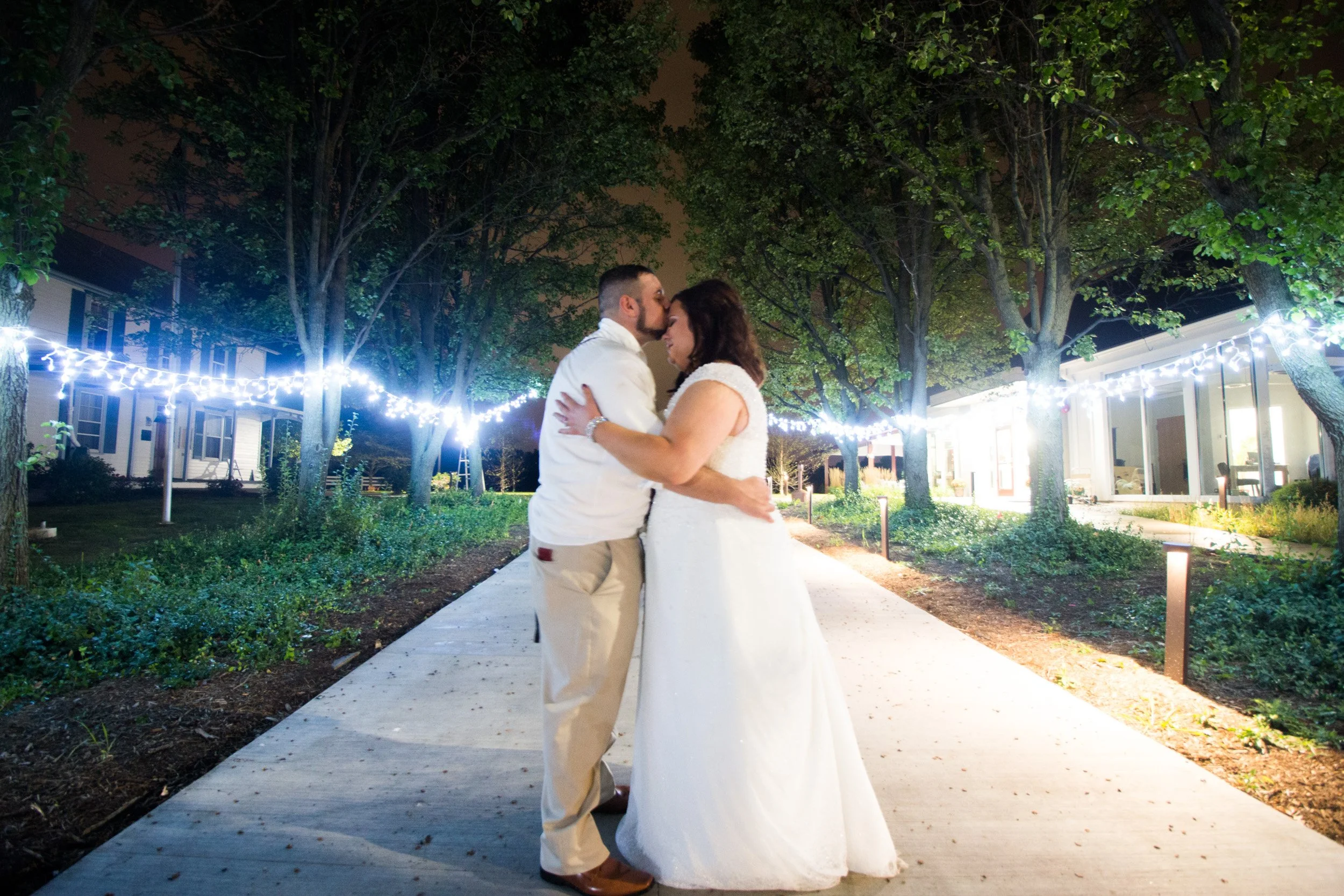 d_e_wedding_couple-315.jpg