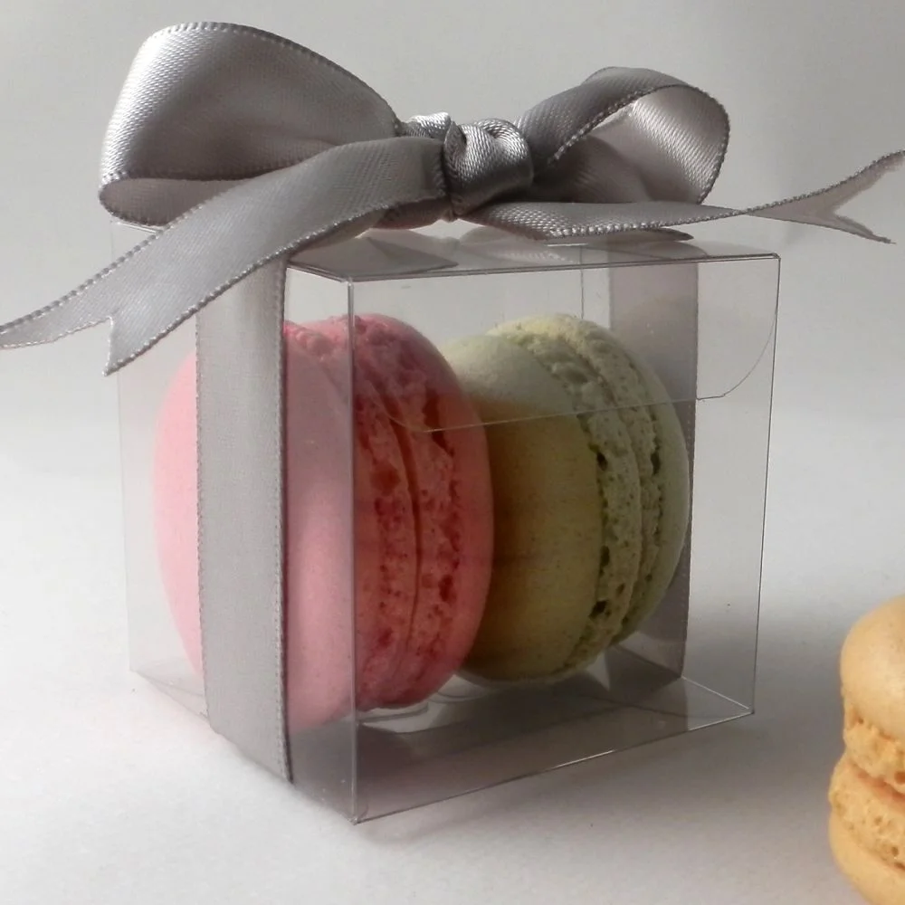 macaron boxes for 2 macaroons / macarons
