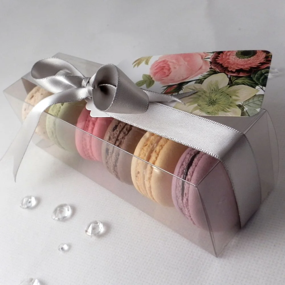 clear medium macaron boxes for macaroons / macarons