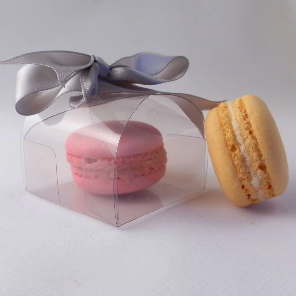 clear single macaron boxes for macaroons / macarons